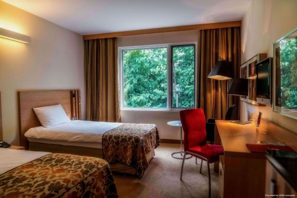 Hotel HP Park (Poznań)